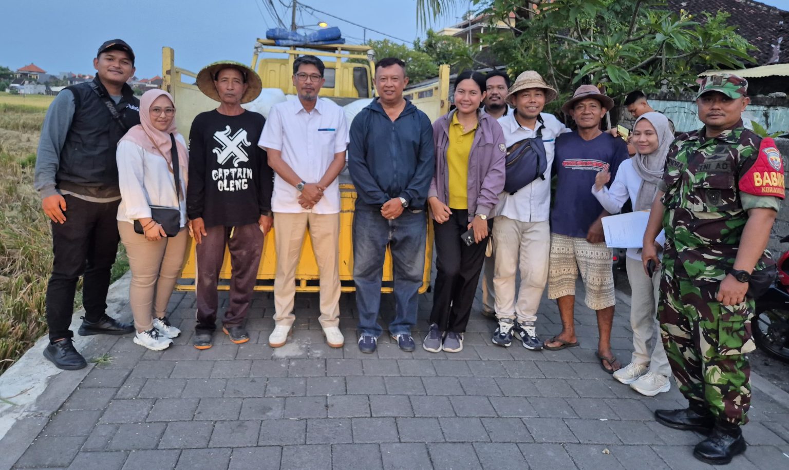Pengawasan Panen Padi dan Penimbangan Gabah di Subak Kedua Desa Peguyangan Kangin