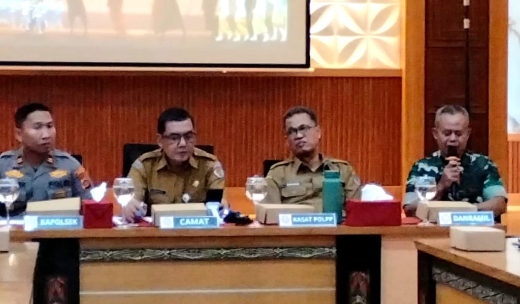 Dalam Rapat Forkopimcam: Nyepi dan Takbiran Bertepatan, Danramil Dentim Tekankan Sinergi Pengamanan