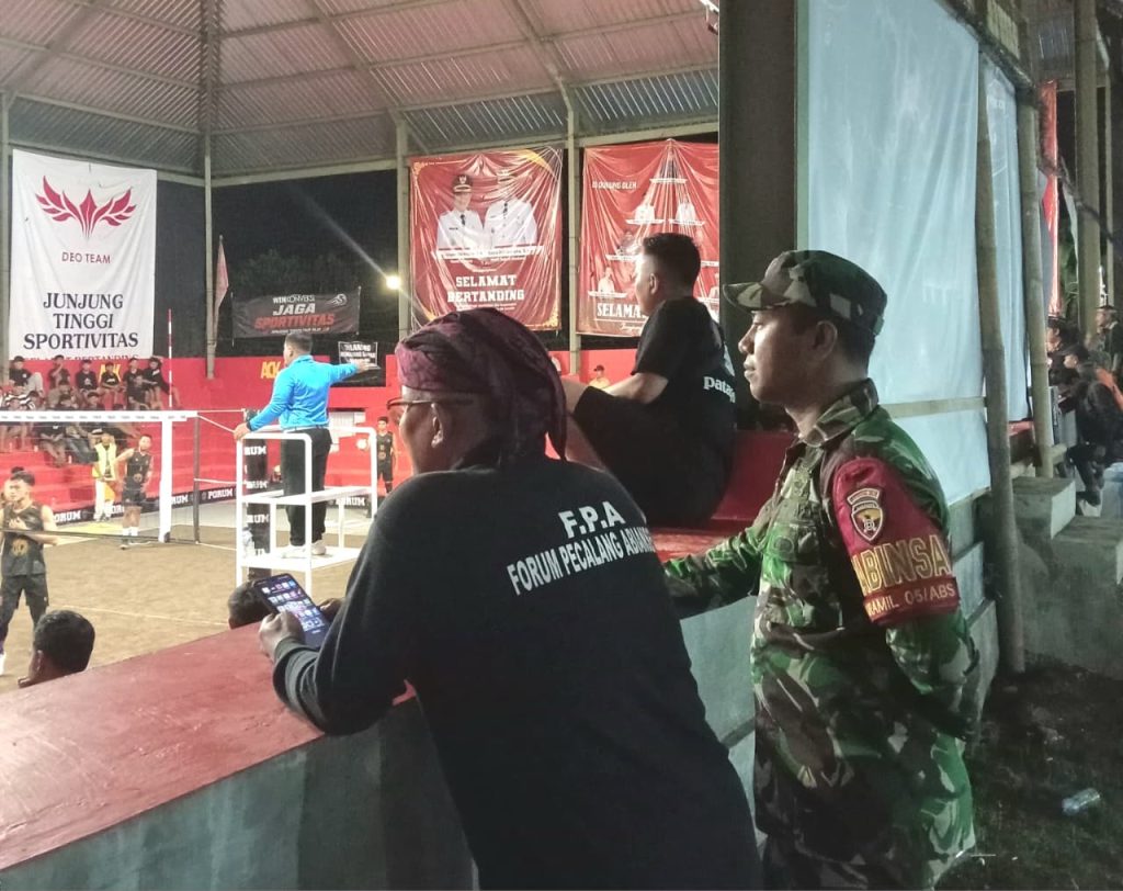 Pengamanan Maksimal Babinsa di Pertandingan Porum Cup IV 2026 Desa Darmasaba, Abiansemal
