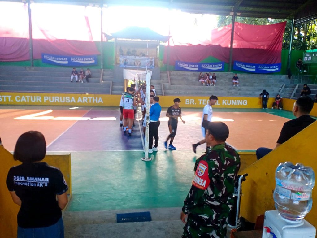 Acara Puncak! Turnamen Bola Voli Pose SMANAB Cup IV: Babinsa Pantau Langsung Jalannya Pertandingan