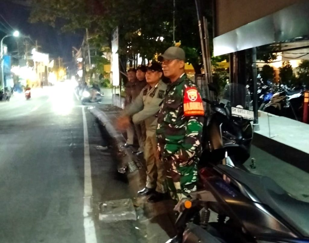 Serma Nikko Gustra Pimpin Patroli Gabungan, Pastikan Kamtibmas Wilayah Kuta Utara Kondusif