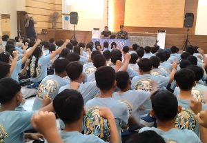 Sosialisasi Bela Negara: Serma Budi Mukhtar Perkuat Jati Diri Generasi Muda, Bangun Persatuan Lewat Budaya