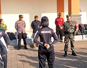 Sambut HUT RI ke-81: Pelatihan Paskibraka Kecamatan Mengwi Mulai Berjalan, Danramil Tekankan Disiplin