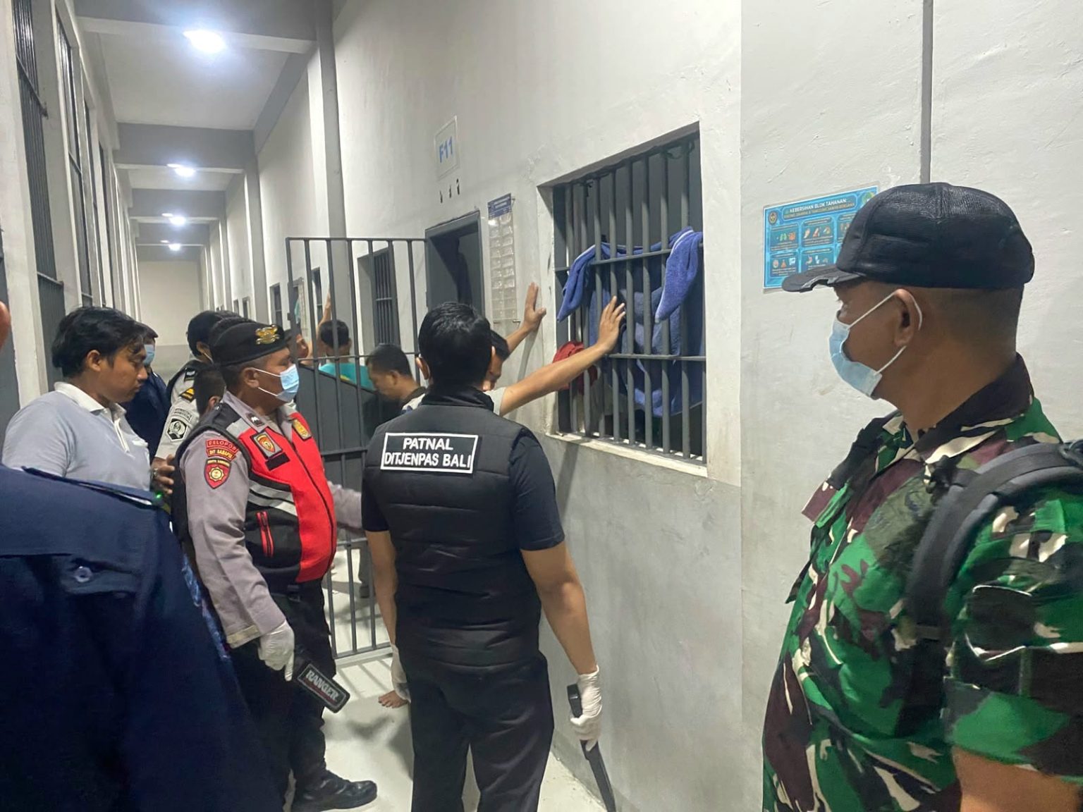 Jaga Kondusivitas, TNI-Polri dan Pemasyarakatan Bersinergi Ciptakan Keamanan Lapas Kelas IIA Kerobokan