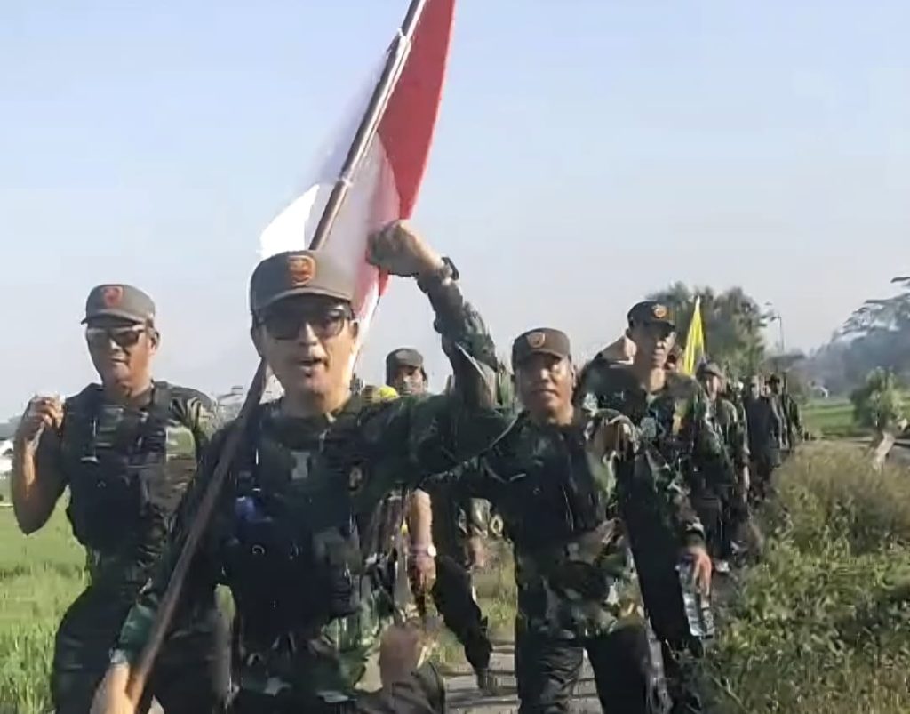 Baninsa: Napak Tilas Perkuat Rasa Cinta Tanah Air, Warga Penarungan Berjalan Bersama Mengenang Jasa Pahlawan