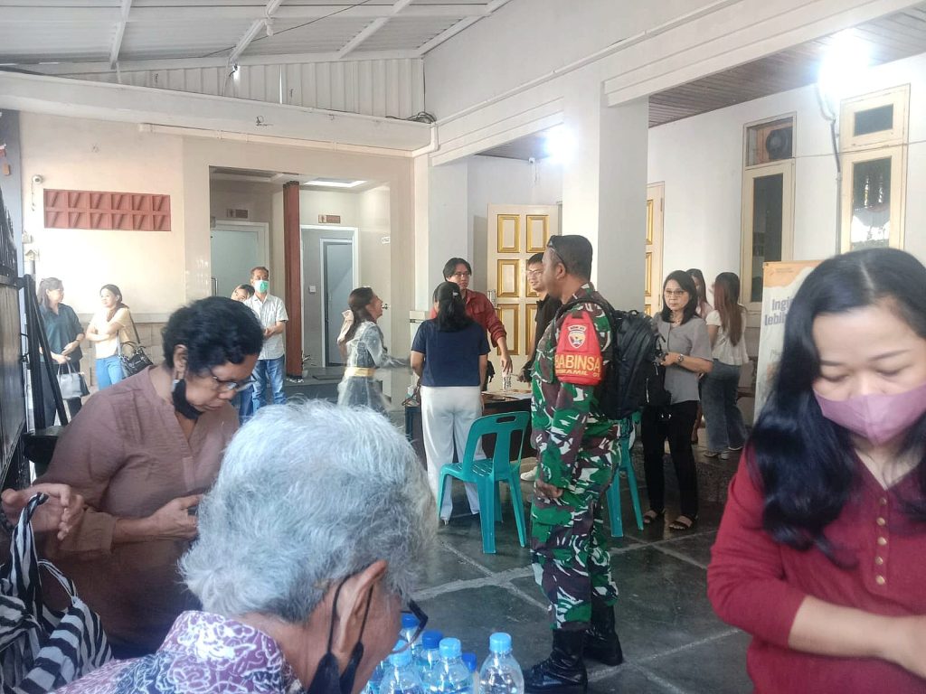 Aksi Sosial Donor Darah Wujud Kepedulian Kesehatan Masyarakat Bali, Babinsa Turut Dampingi